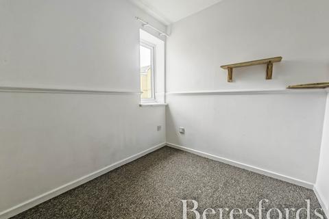 2 bedroom apartment for sale, Dorchester End, Colchester, CO2