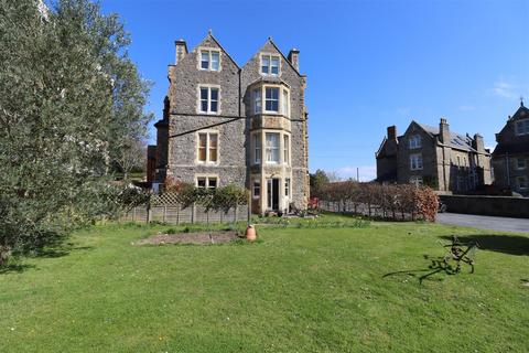 2 bedroom apartment for sale, A short distance from Clevedon Seafront