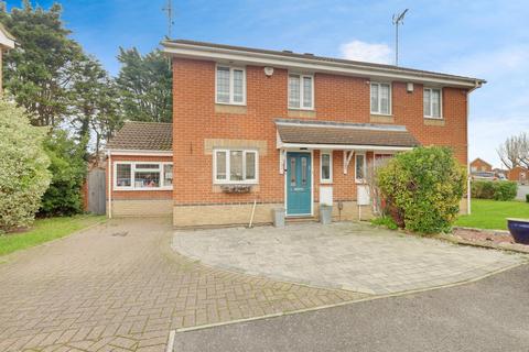 4 bedroom semi-detached house for sale, Lambourne, Canvey Island, SS8