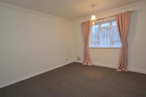 2 bedroom apartment for sale, Station Road, West Horndon, Brentwood