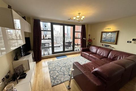 3 bedroom apartment for sale, City Gate 1, 1 Blantyre Street, Castlefield