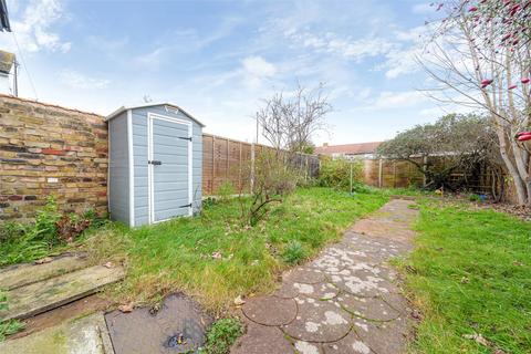 3 bedroom semi-detached house for sale, Queens Road, Welling