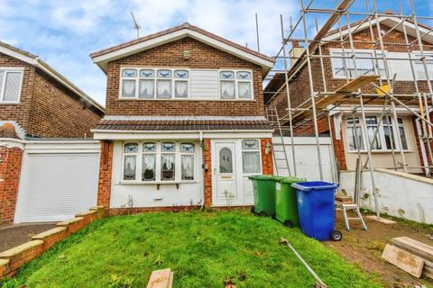 3 bedroom link detached house for sale, Claygate Road, Cannock, Staffordshire, WS12