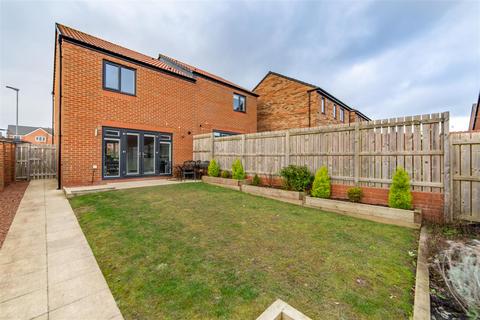 16 Archerfield Drive, The Fairways, Cramlington, NE23 8BQ