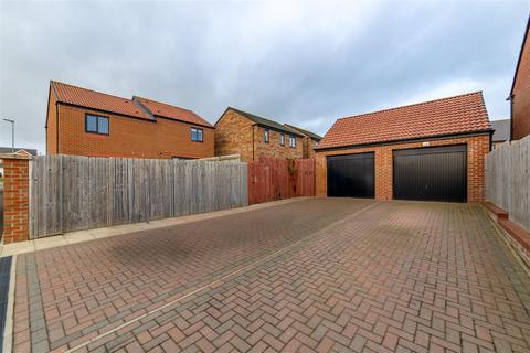 16 Archerfield Drive, The Fairways, Cramlington, NE23 8BQ