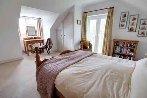 Oak Bank Farm Barrows Lane, Sway, Lymington, SO41 6DE
