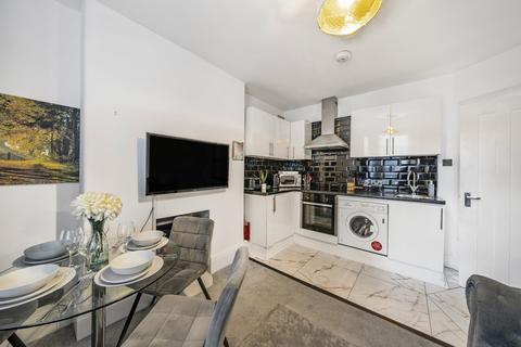 2 bedroom apartment for sale, Marshalsea Road, London