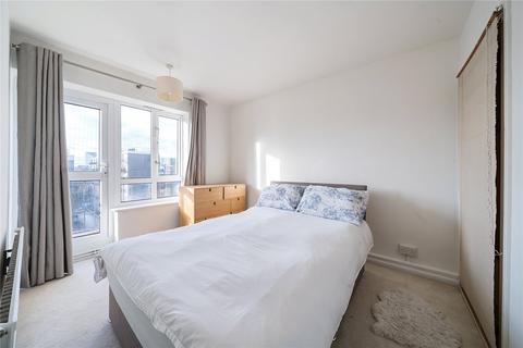 2 bedroom apartment for sale, St. Saviours Estate, London