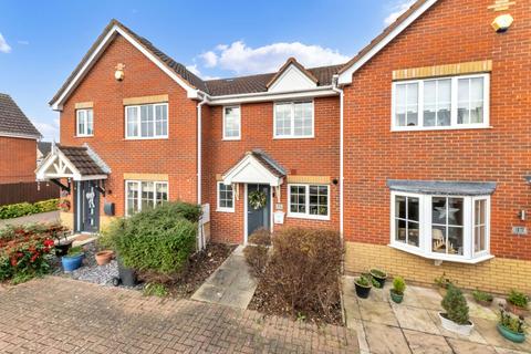 2 bedroom terraced house for sale, Redwing Rise, Royston SG8