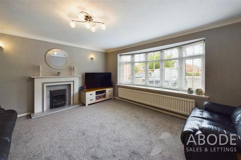 10 Northfield Close, Uttoxeter, ST14 7HJ