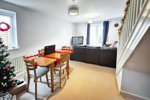 2 bedroom terraced house for sale, Wiltshire Crescent, Basingstoke RG22