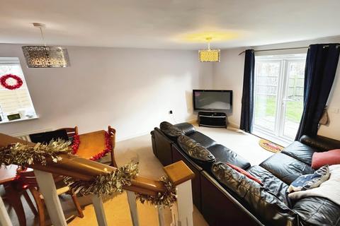 2 bedroom terraced house for sale, Wiltshire Crescent, Basingstoke RG22