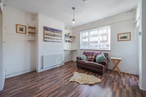 1 bedroom apartment for sale, Henley Close, St. Marychurch Street, London