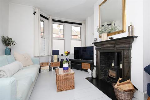 4 bedroom terraced house for sale, Seymour Avenue, Tottenham