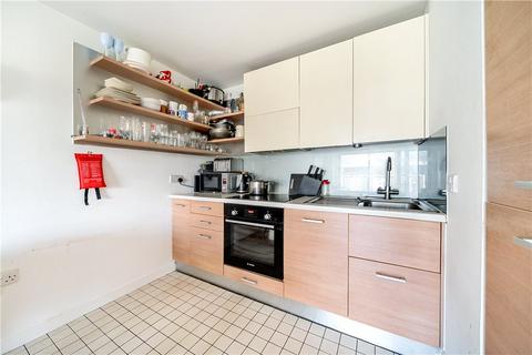 2 bedroom apartment for sale, Deals Gateway, London