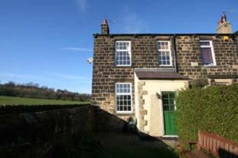 2 bedroom end of terrace house to rent, Derry Hill, Menston