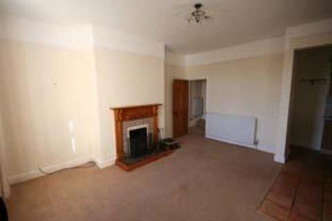 2 bedroom end of terrace house to rent, Derry Hill, Menston