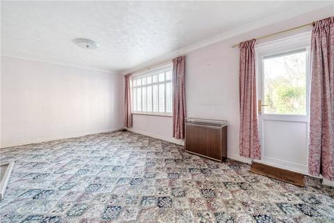 3 bedroom end of terrace house for sale, Vicars Hill, London