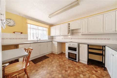 3 bedroom end of terrace house for sale, Vicars Hill, London