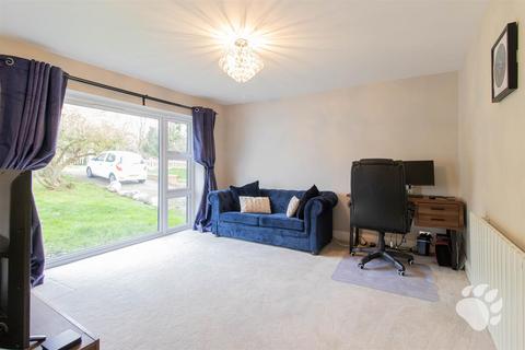 4 bedroom detached house for sale, Falcon Way, Basildon SS16