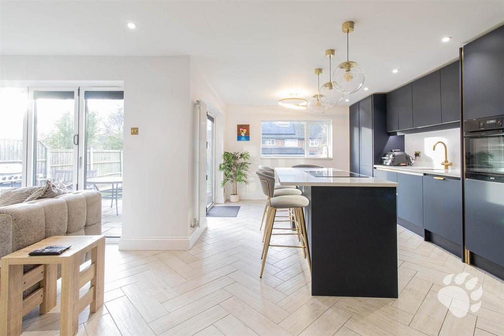 Kitchen/Living/Dining Area