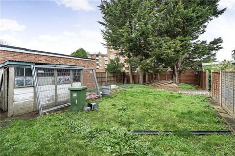 3 bedroom semi-detached house for sale, Waterbank Road, London