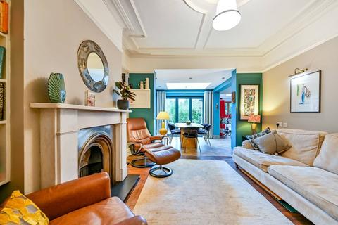 215 Jersey Road, Isleworth, TW7 4RE