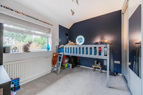 8 Palewell Close, Orpington, BR5 3BX