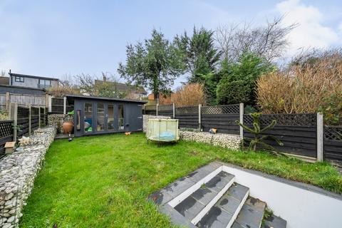 8 Palewell Close, Orpington, BR5 3BX