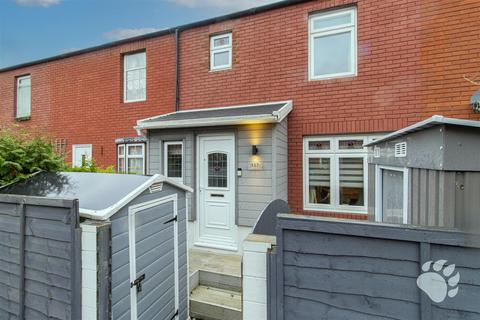 3 bedroom terraced house for sale, Dengayne, Basildon SS14