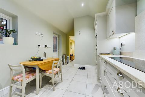 2 bedroom cottage for sale, Newcastle Road, Stone ST15