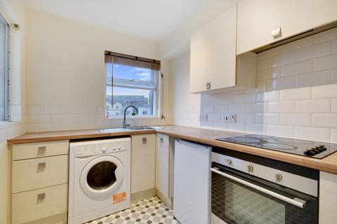 2 bedroom flat for sale, Mildmay Road, Old Moulsham