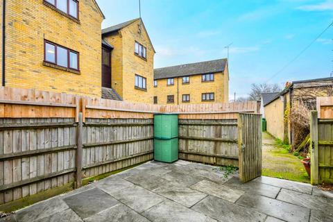 2 bedroom flat for sale, Mildmay Road, Old Moulsham