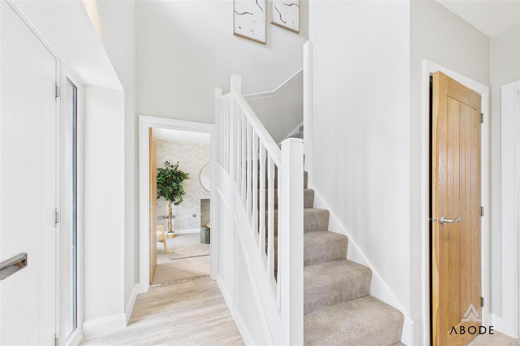 CAM02696 G0-PR0684-STILL002.jpg