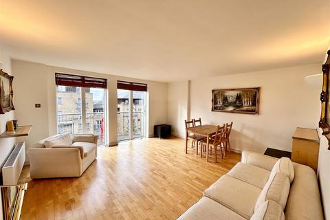 3 bedroom apartment for sale, Willow Court, London W9