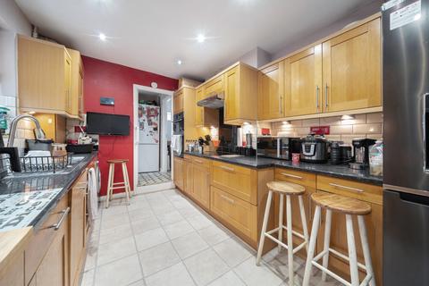 5 bedroom terraced house for sale, Champion Road, London