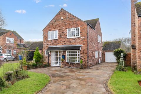 3 bedroom detached house to rent, Millbank, Lymm WA13