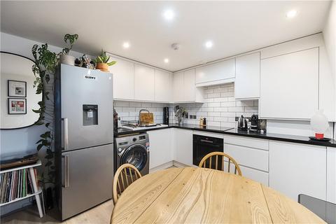 2 bedroom property for sale, Ivydale Road, London