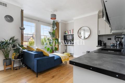 3 bedroom apartment for sale, Bruce Grove, London, N17