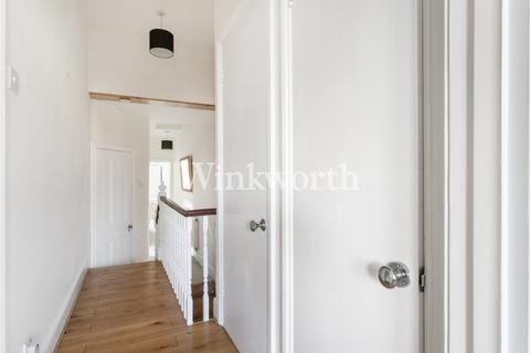 63a Bruce Grove, London, N17 6RN