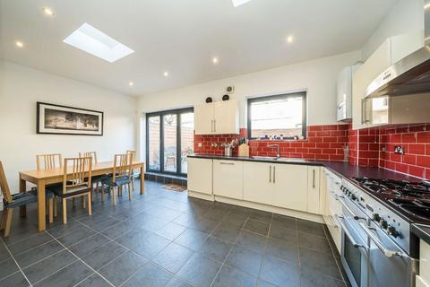 5 bedroom terraced house for sale, Mandrake Road, London SW17