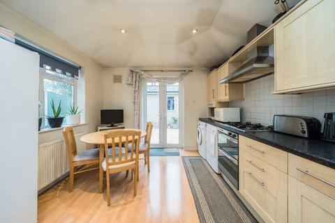 5 bedroom house for sale, Tooting Bec Road, London SW17