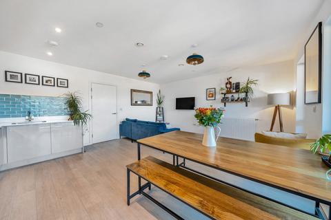 2 bedroom apartment for sale, Pomeroy Street, London