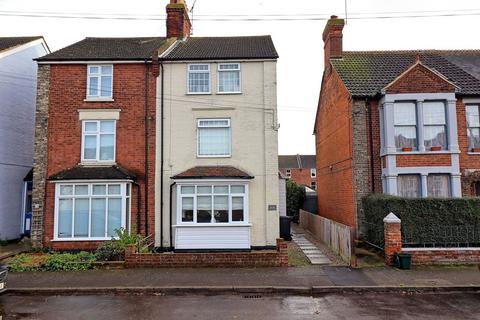 2 bedroom maisonette for sale, Essex Road, Burnham-on-crouch CM0