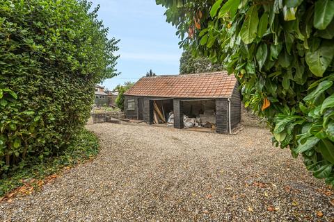 4 bedroom detached bungalow for sale, Cherry Orchard Drive, Wells, BA5