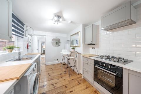 3 bedroom terraced house for sale, Balaclava Road, London