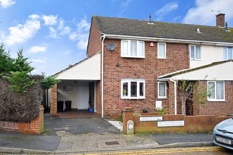 3 bedroom end of terrace house for sale, Meadgate Avenue, Great Baddow