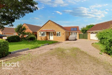 3 bedroom detached bungalow for sale, Fen Road, Parson Drove