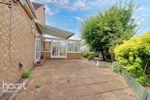 3 bedroom detached bungalow for sale, Fen Road, Parson Drove