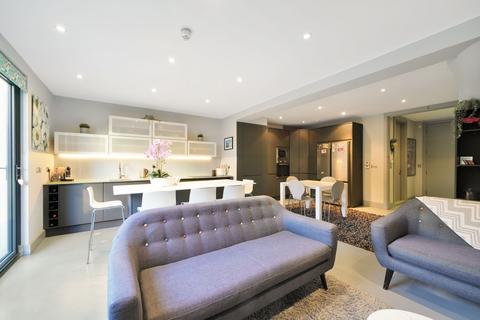 5 bedroom terraced house for sale, Woodman Mews, Richmond, TW9